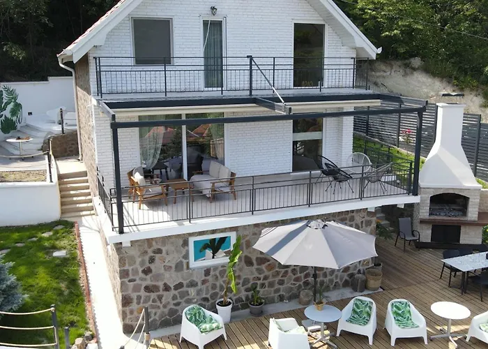 빌라 Na Vrhu Rakovac